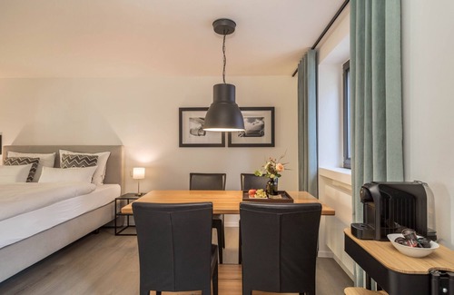 Wangen im Allgaeu Apartment | Modern 1-Room Apartment with Wi-Fi in City Center