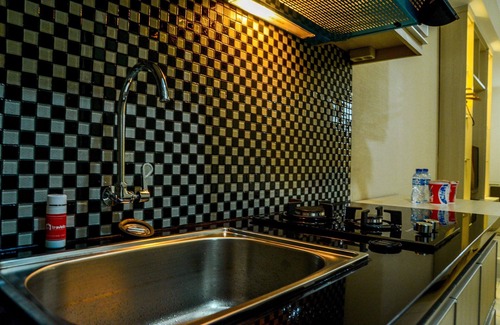 Panunggangan Utara Apartment | Stylish Grand Serpong Studio with Pool & Family Amenities