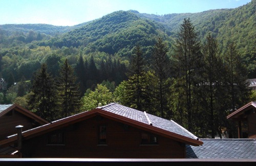 Limone Piemonte Apartment | Modern Studio Limone Piemonte: Pet-Friendly Getaway with Spa