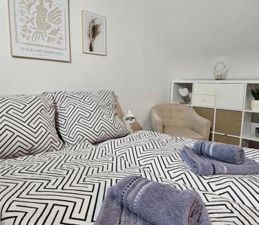 Buderich Apartment | Stylish Studio Close to Düsseldorf Airport & Messe