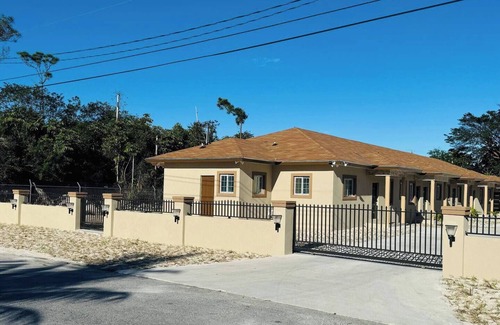 Bahamas Terrace Apartment | Modern Style 1 bed-1bath