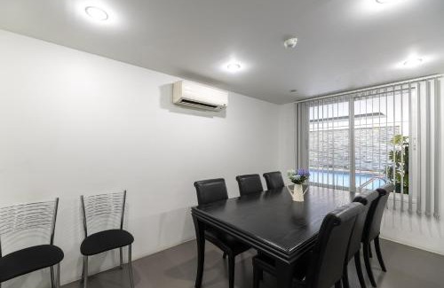 Nimman Apartment | Trendy 1BR with Large Balcony at Nimman