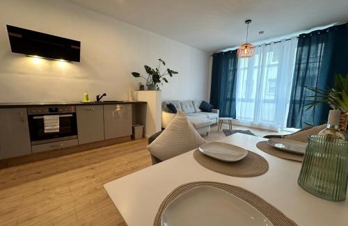 Meuselwitz Apartment | Modern Hotel in Central Location - Pet & Child Friendly