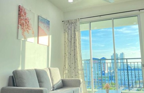 Bandar Perda Apartment | Stylish 2 Room Suite at MP8@Metropol with Pool Access