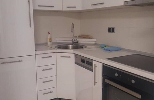 Ilidza Apartment | Modern Bulevar Suite: Family-Friendly Two Bedroom Retreat