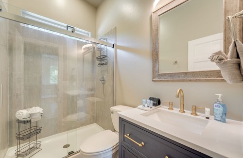 Shell Knob House | Inviting Table Rock Lake Retreat with Scenic Deck and Amenities
