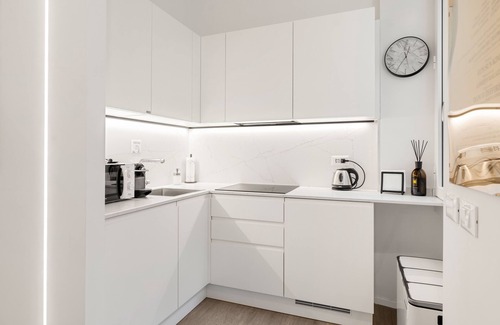 Cerchia dei navigli Apartment | Modern Theatre Themed Apartment in Central Milan, 10/10 Rating