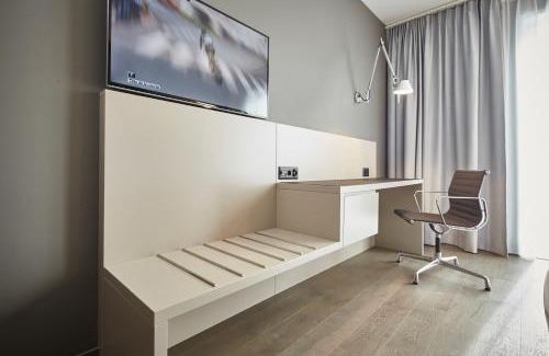 Saint-Legier-La Chiesaz Hotel | Modern Times Hotel Vevey: Pet-Friendly & Wheelchair Accessible
