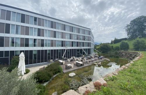 Saint-Legier-La Chiesaz Hotel | Modern Times Hotel Vevey: Pet-Friendly & Wheelchair Accessible