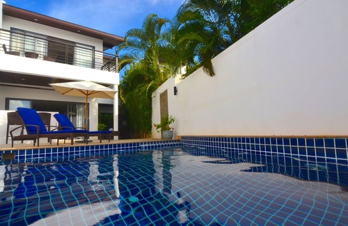 Plai Laem Villa | Indulge in a Tropical Villa with Ocean Views and Pool