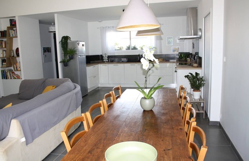 Labenne Apartment | Stylish Two Bedroom Flat with Kitchen and Breakfast Included