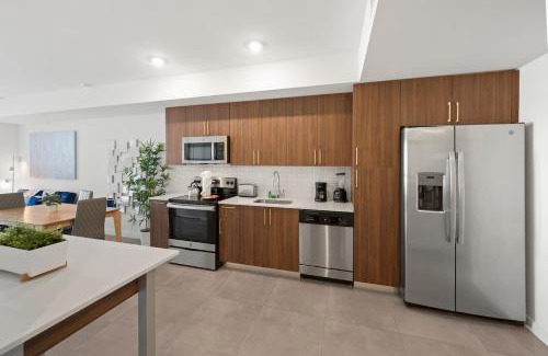 Overtown Apartment | Modern Downtown Miami Unit with Free Parking & Pool Access