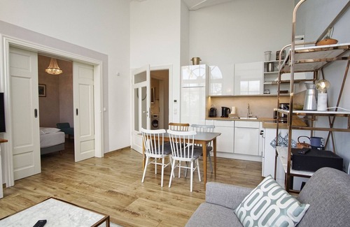 Gohren Apartment | Guest Rated 10/10: Modern Apartment with Sauna & Ocean Views