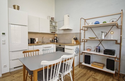 Gohren Apartment | Guest Rated 10/10: Modern Apartment with Sauna & Ocean Views