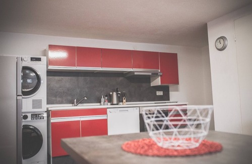 Rengshausen Apartment | Trendy Apartment in Knüllwald - Guest Rated 10/10