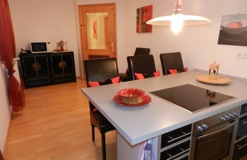 Egglham Apartment | Relax in the Modern "Wolke II" with Spa and Hot Tub