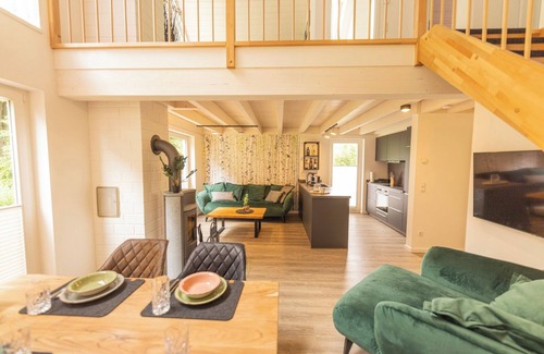 Nordhorn House | Modern Getaway: Sauna, Hot Tub & Fireplace Retreat