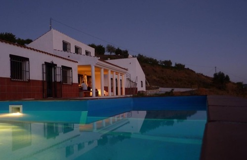 Canillas de Aceituno House | Elegant Villa with Pool and Breathtaking Views - Rated 9.8