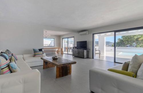 Cala Comte House | Modern Villa with Breathtaking Sea Views and Family-Friendly Amenities
