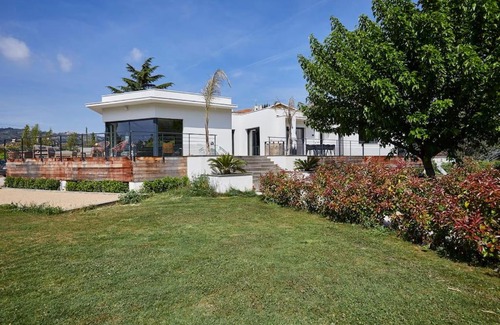 Pegomas Villa | Modern Villa with Pool and Family-Friendly Amenities