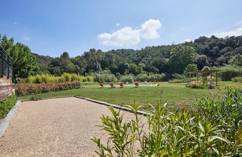 Pegomas Villa | Modern Villa with Pool and Family-Friendly Amenities
