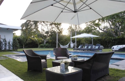 Casa de Campo Villa | Modern villa close to Minitas Beach