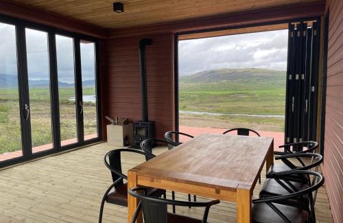 Selfoss Villa | Inviting Villa in Golden Circle with Spa and Ocean View