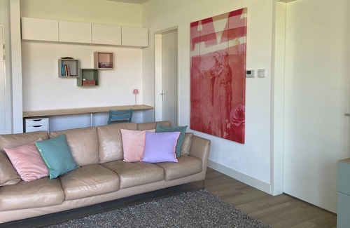 Zeewolde Villa | Modern Villa in Harderwold with Garden and Family-Friendly Perks