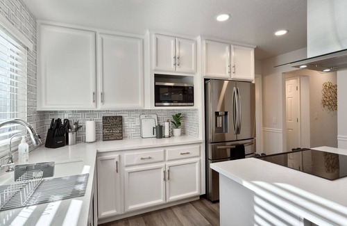 Orangevale House | Exclusive Villa Retreat with Private Pool in Gated Community
