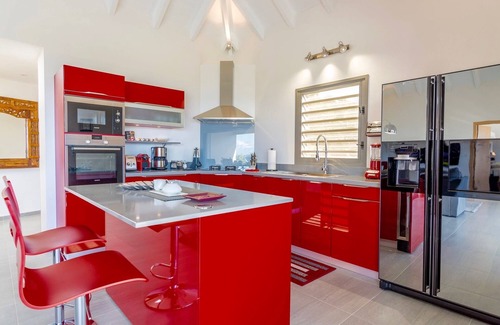 Morne Criquet Villa | Experience Ocean Views at Modern Villa Suite Acajous