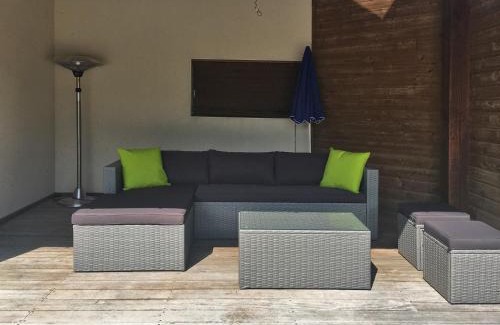 Brives-sur-Charente Villa | Stylish Villa Retreat with Private Pool & Pet-Friendly Perks