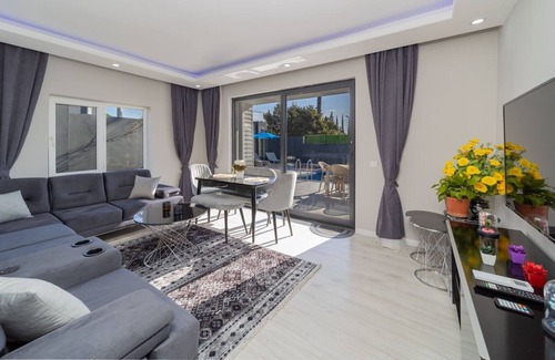 Manavgat Apartment | Inviting Villa with Pool, Steps from Beaches and Shopping