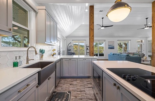 Leander House | Elegant Villa with Pool & Scenic Views on Private Ranch