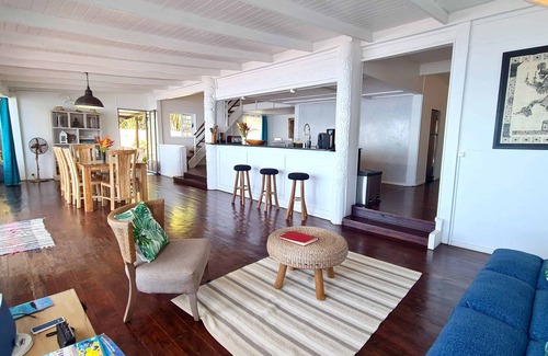 French Polynesia Villa | Seaside Villa with Pool: Rated 9.4 on Beautiful Moorea
