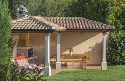 Dubravci Cabin | Modern villa with private saltwater pool and beautiful garden