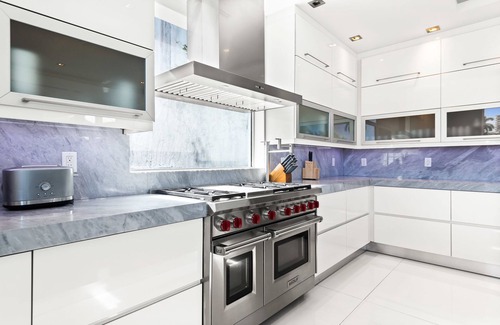 Nurmi Isles House | Waterfront Mansion in Las Olas with Private Pool & Spa