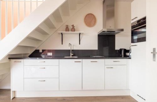 Municipality of Uitgeest House | Cozy House with AC in the Heart of Uitgeest Port