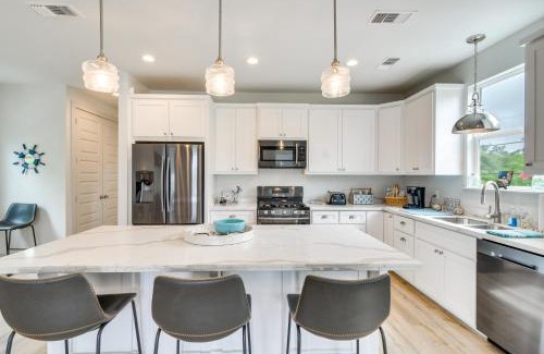 Waveland House | Inviting Waveland Home with Oceanfront Views, Steps to Beach