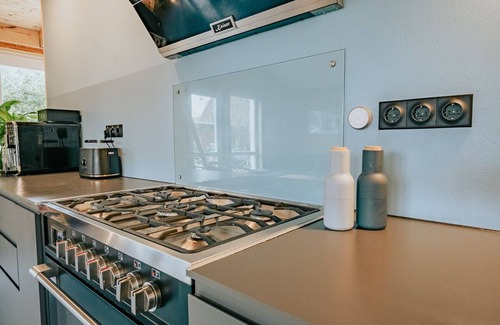 Petersdorf Apartment | Cozy Wooden Retreat with Garden, Near Ocean & Family-Friendly