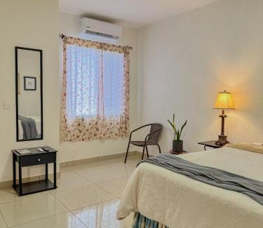 Juticalpa House | Modern Room for Budget Travelers Seeking Comfort