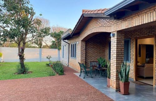 Ciudad Del Este Villa | Charming Independent House with Garden and Parking