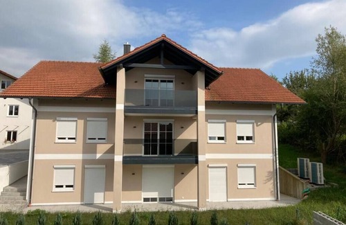 Buechlberg Apartment | Modern 130 sqm Retreat in Bavarian Forest near Passau
