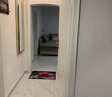 Ketsch Apartment | Modern 2-Room Apartment with Family-Friendly Amenities