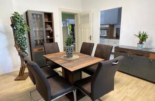 Cottbus Apartment | Ideal 3-Room Apartment Near Staatstheater with Netflix