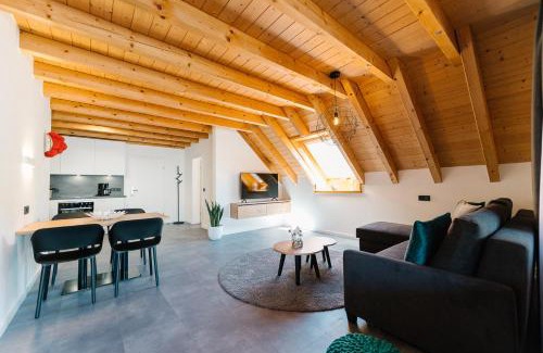 Simonswald Apartment | Stylish 3-Bedroom BlackForestArt Near Freiburg, Pet Friendly