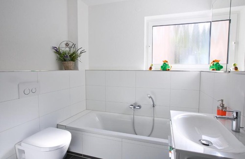 Rottweil Apartment | Modern 3-Room Apartment in Rottweil's Heart - Rated 9.5