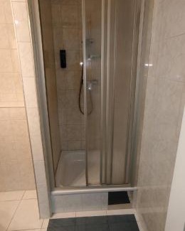 Liesing Apartment | Moderne Apartments mit Klima, perfekter Anbindung ins Zentrum und kostenlose Parkplätze!