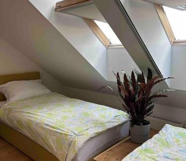 Jakomini Apartment | Moderne Dachgeschosswohnung in bester Lage - Self Check In