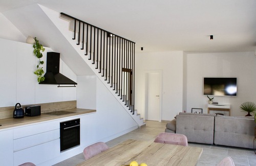 Slatine Villa | Modern Dalmatian Villa with Pool, 200m from the Beach