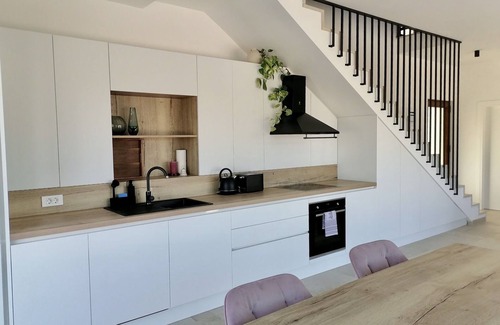 Slatine Villa | Modern Dalmatian Villa with Pool, 200m from the Beach